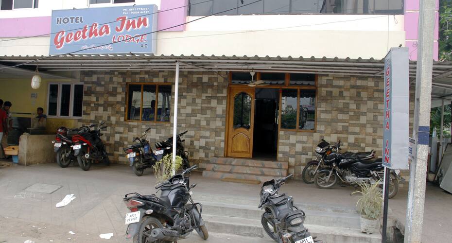 Hotel Geetha Inn, Visakhapatnam 2